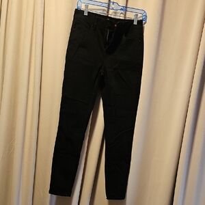White House Black Market Black Skinny Pants